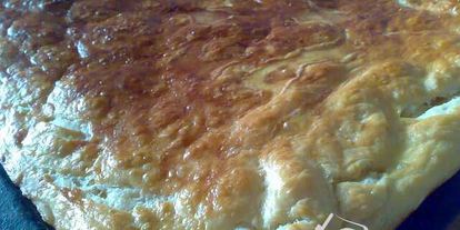 Шаг 2: хачапури из дрожжевого слоеного теста