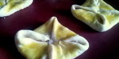 Шаг 6: хачапури из готового слоеного теста