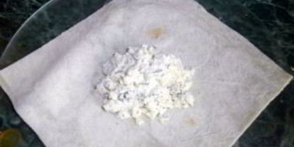 Шаг 1: хачапури из лаваша с сыром