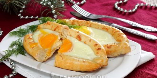 Рецепт хачапури лодочки с яйцом