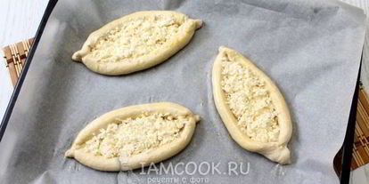 Шаг 8: хачапури лодочки с яйцом