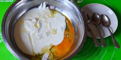 Шаг 1: хачапури с творогом на сковороде