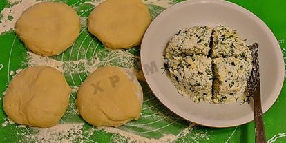 Шаг 7: хачапури с творогом на сковороде