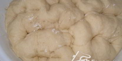 Шаг 4: хлеба с брынзой и зеленью