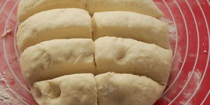 Шаг 4: хлеба с сыром и укропом