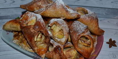 Шаг 6: конвертиков с яблоком