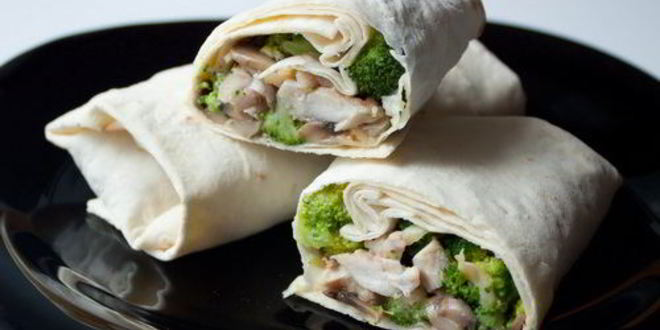 Рецепт курицы с брокколи в лаваше