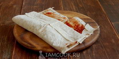 Шаг 5: лаваша с ветчиной и сыром в духовке