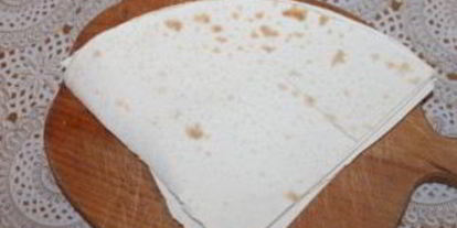 Шаг 4: лаваша с зеленым луком