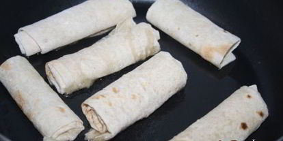 Шаг 2: рулетов из лаваша с полутвердым сыром три ингредиента — отличного результата