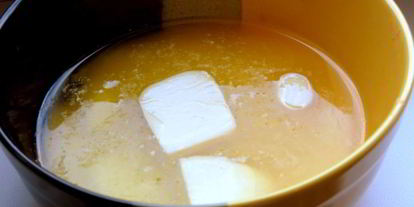 Шаг 2: улитки из лаваша с творогом