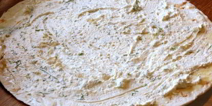 Шаг 5: улитки из лаваша с творогом