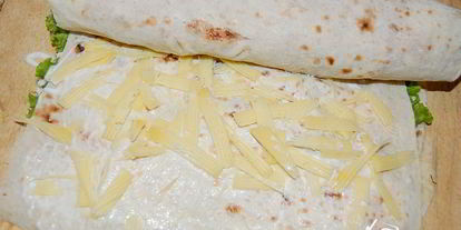 Шаг 4: закуски из лаваша с фаршем и помидорами