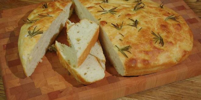 Рецепт фокаччи с медом и розмарином