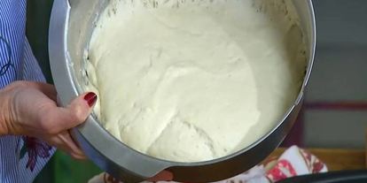 Шаг 3: фокаччи с медом и розмарином