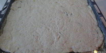 Шаг 3: фокаччи с розмарином