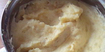 Шаг 1: кыстымбов — лепешек с картофельным пюре