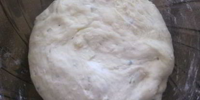 Шаг 3: лепешек наан со специями и кинзой