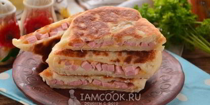 Шаг 12: лепешек с сыром и колбасой на кефире