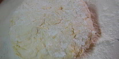 Шаг 2: очень сырных лепешек