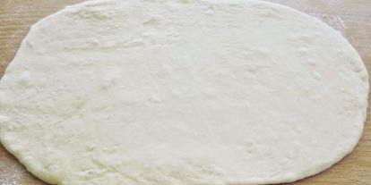 Шаг 17: пиде — турецкой лепешки в форме лодочки с начинкой из фарша