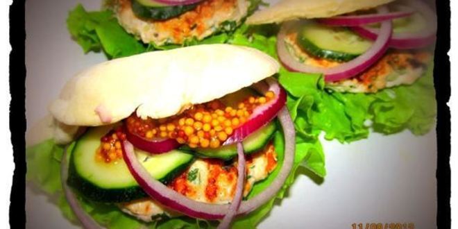 Рецепт питы с рубленой котлетой и французской горчицей