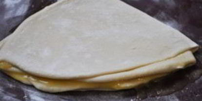 Шаг 7: тонких лепешек с зеленью