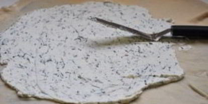 Шаг 9: тонких лепешек с зеленью