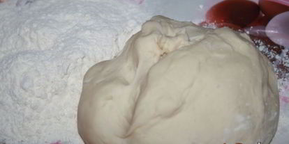 Шаг 2: юхи — азербайджанской лепешки