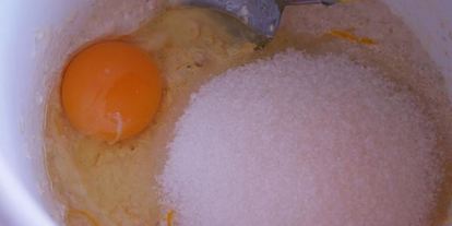 Шаг 4: апельсинова-ягодных маффинов