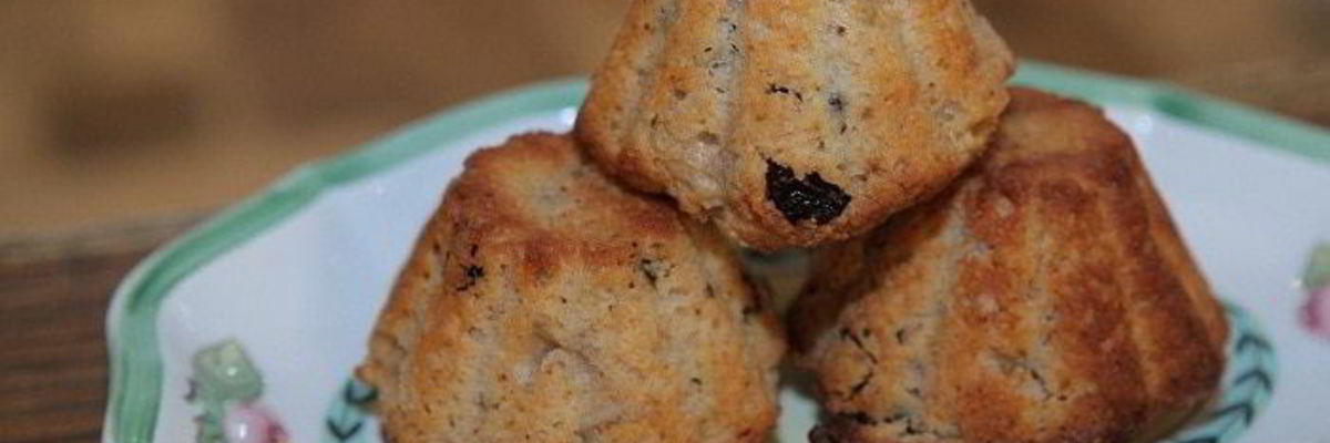 Рецепт Ароматных маффинов с яблоками и изюмома