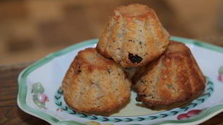 Рецепт Ароматных маффинов с яблоками и изюмом