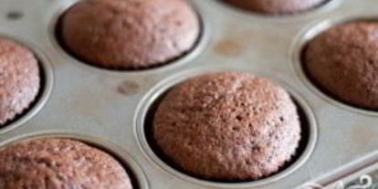 Шаг 2: кофейных маффинов с карамелью и взбитыми сливками