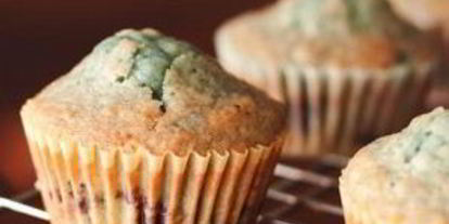 Шаг 4: лимонных маффинов с черникой