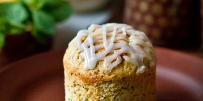Рецепт Лимонных маффинов с маком и лимонной глазурью