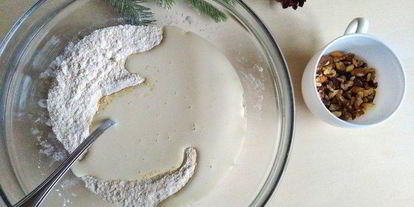 Шаг 6: маффинов с ананасами и грецкими орехами