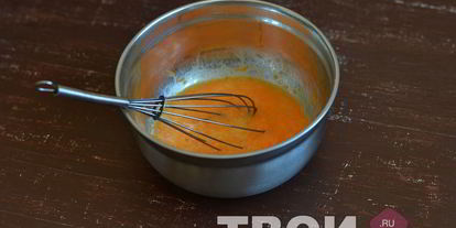 Шаг 3: морковна-апельсиновых маффины