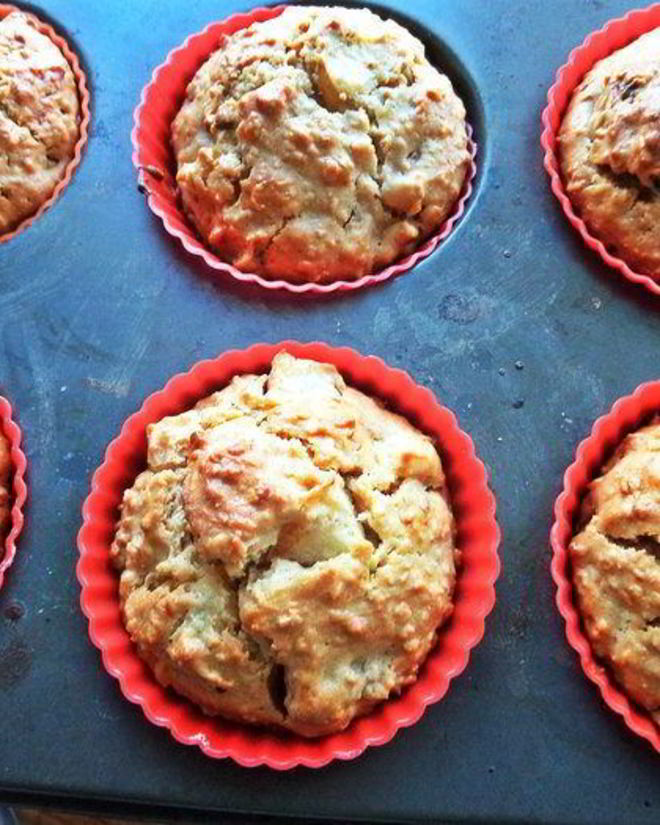 Рецепт овсяных маффинов с арахисом и яблоками