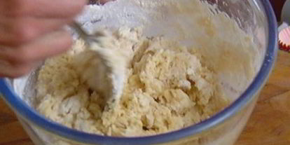 Шаг 3: сахарных маффинов с черничным джемом