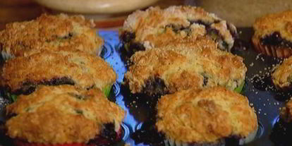 Шаг 6: сахарных маффинов с черничным джемом