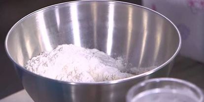 Шаг 2: шоколадна-арахисовых маффины