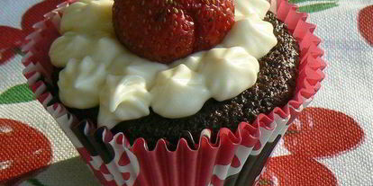 Шаг 6: шоколадна-клубничных маффины