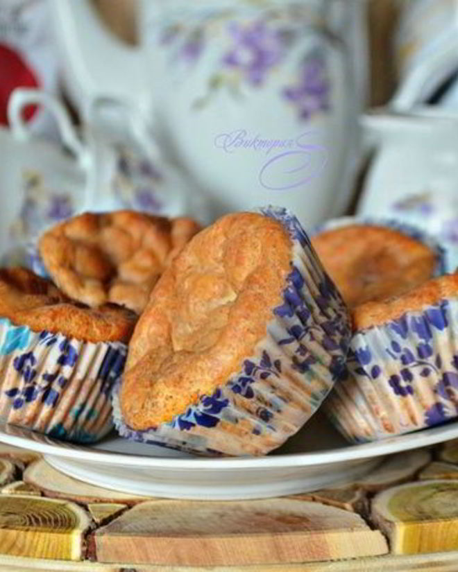 Рецепт творожных маффинов с вяленой клюквой и отрубями