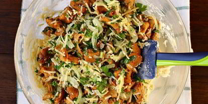 Шаг 9: закусочных маффинов с лисичками