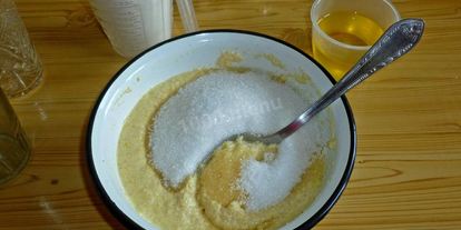 Шаг 3: манника на апельсиновом соке