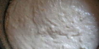 Шаг 2: манника на кефире без яиц