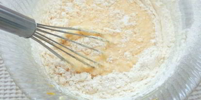 Шаг 4: манника на кефире с апельсиновой цедрой