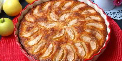 Шаг 10: манника на молоке с яблоками