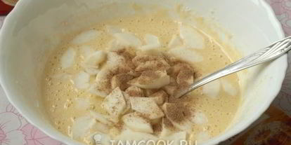 Шаг 7: манника на молоке с яблоками