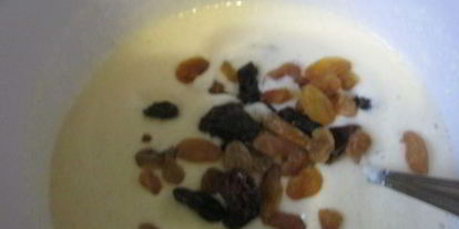 Шаг 2: манника с изюмом в мультиварке